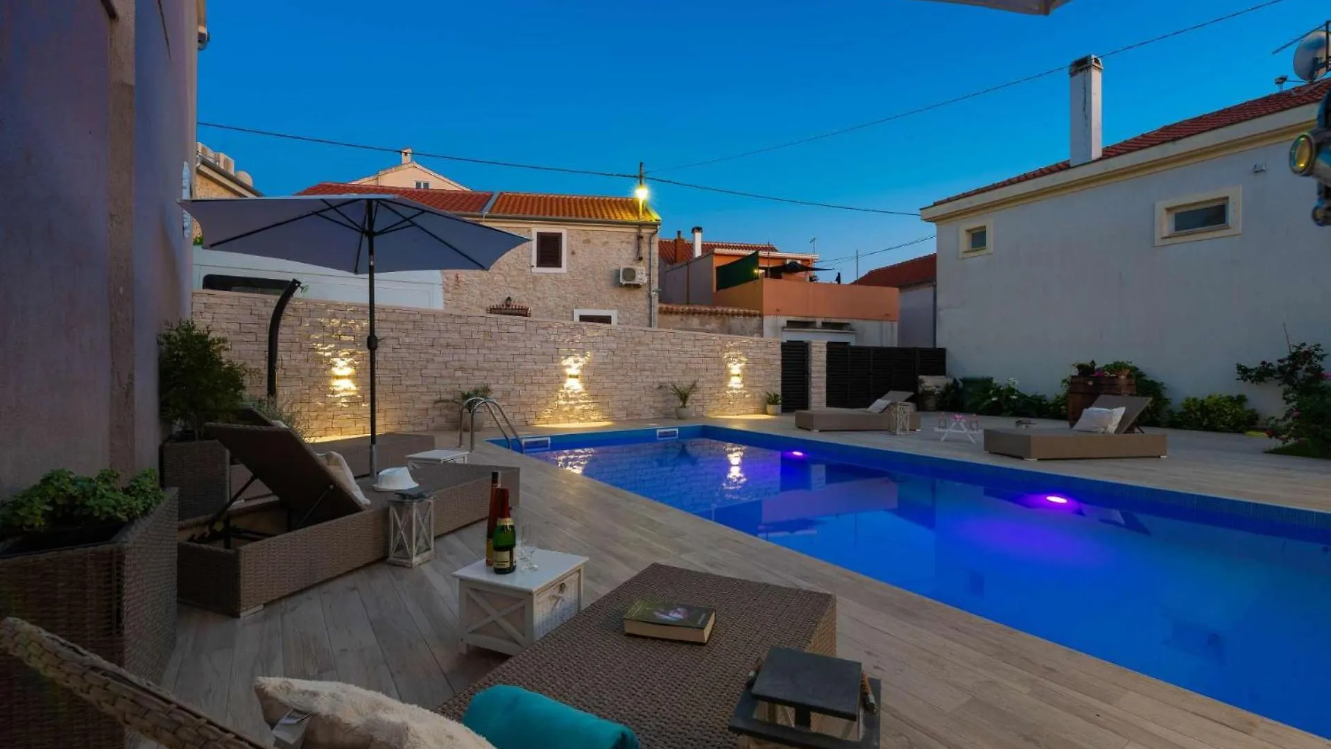 Seaview Holiday Home Gatsby Petrcane 0*,  Croácia